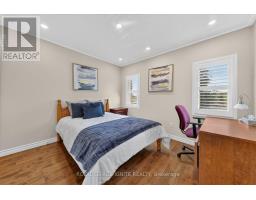 2015 Valewood Court, Oshawa, ON L1G7X9 Photo 38