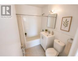 101 - 106 Goodwood Park, Toronto, ON M4C5S9 Photo 6