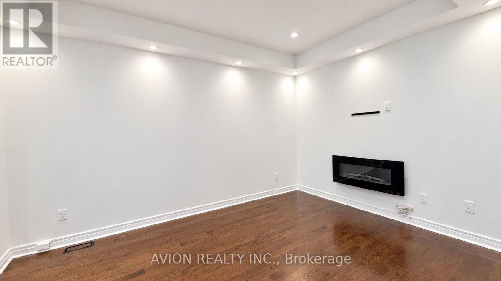 23 CLARINET LANE, Whitchurch-Stouffville (Stouffville) — photo 9
