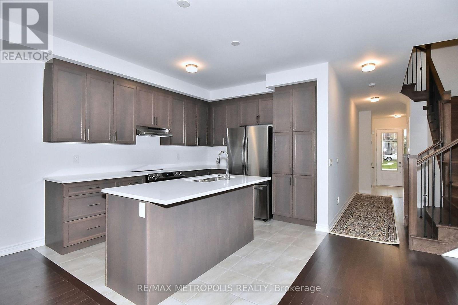 61 Seedling Crescent, Whitchurch-Stouffville, ON photo 18