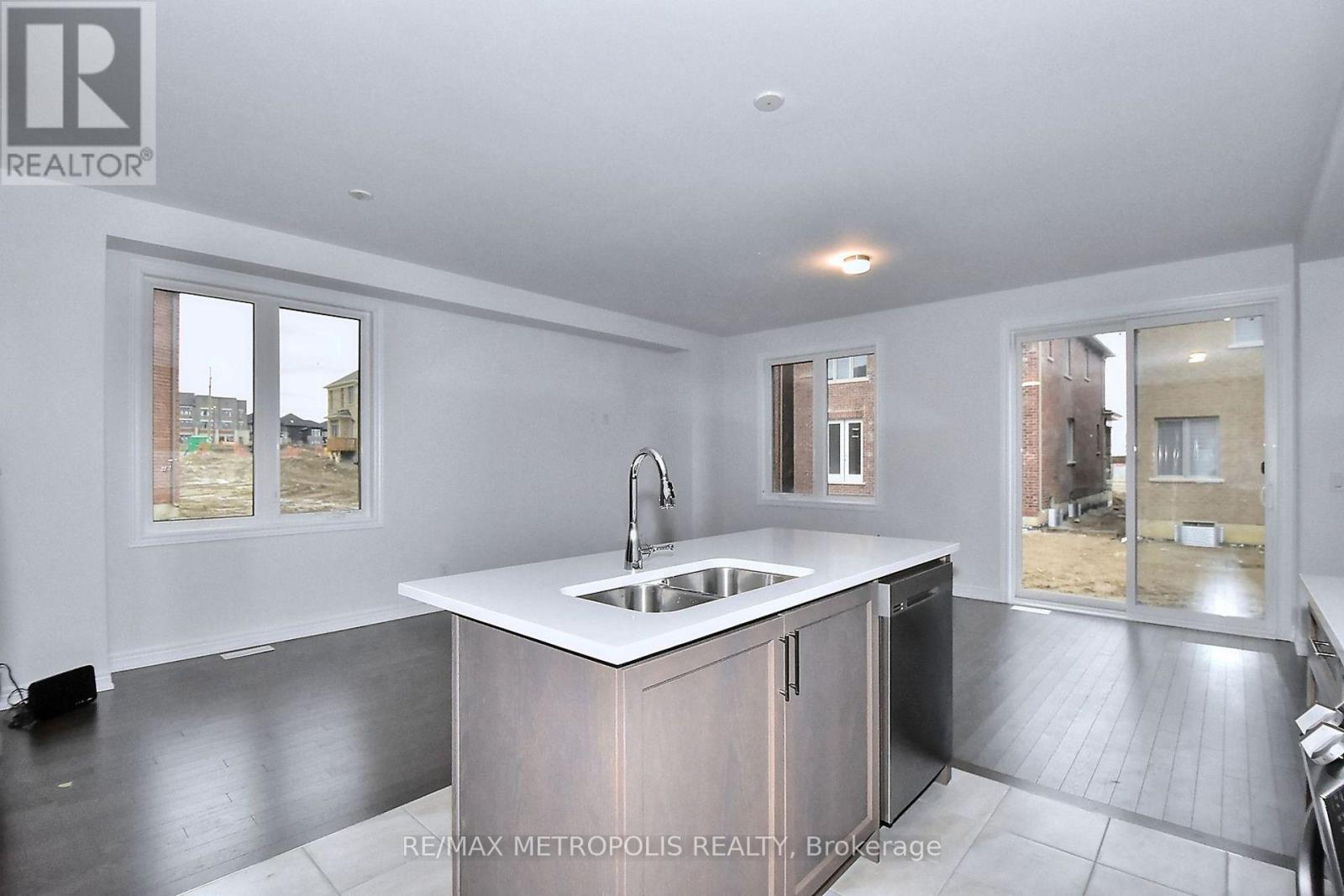 61 Seedling Crescent, Whitchurch-Stouffville, ON photo 23