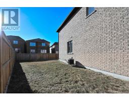 61 Seedling Crescent, Whitchurch Stouffville, ON L4A4V5 Photo 10