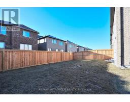 61 Seedling Crescent, Whitchurch Stouffville, ON L4A4V5 Photo 9