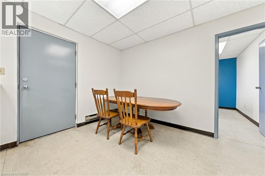 360 HWY 20, Glanbrook — photo 10