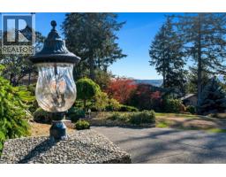 906 Cobblestone Lane, Saanich, BC V8Y3G3 Photo 70