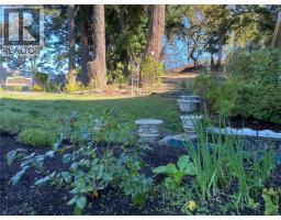 906 Cobblestone Lane, Saanich, BC V8Y3G3 Photo 64