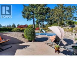 906 Cobblestone Lane, Saanich, BC V8Y3G3 Photo 46