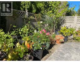 906 Cobblestone Lane, Saanich, BC V8Y3G3 Photo 57