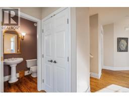 906 Cobblestone Lane, Saanich, BC V8Y3G3 Photo 38