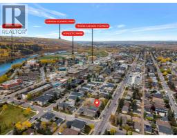 4407 Bowness Road NW - photo 5