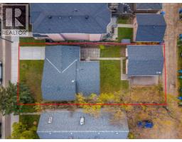 4407 Bowness Road NW - photo 9
