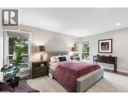 29, 185 Woodridge Drive SW - photo 17
