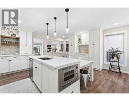 29, 185 Woodridge Drive SW - photo 9
