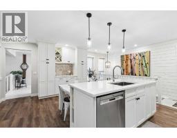 29, 185 Woodridge Drive SW - photo 10