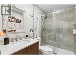 29, 185 Woodridge Drive SW - photo 16