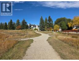 29, 185 Woodridge Drive SW - photo 38