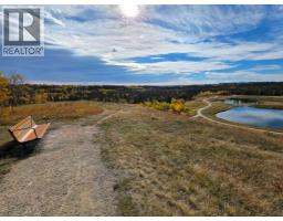 29, 185 Woodridge Drive SW - photo 37
