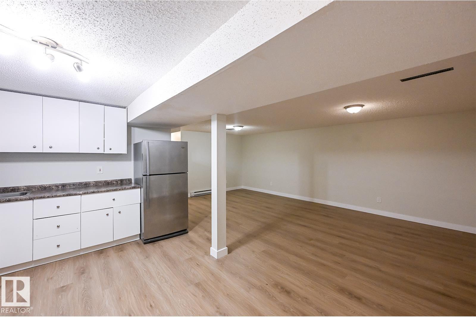 14212 114 ST NW - 9