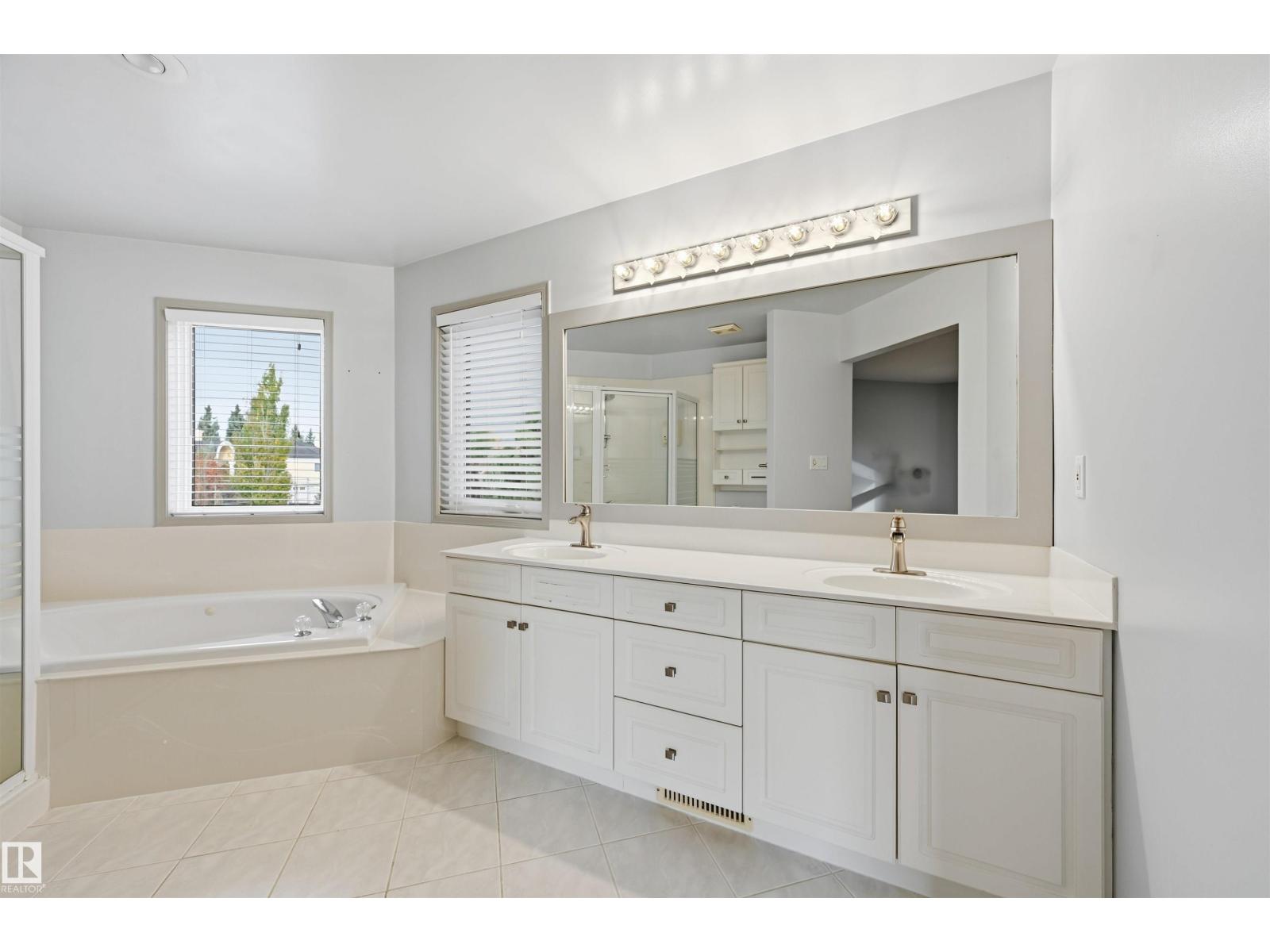#5 11809 9B AV NW - Image 26