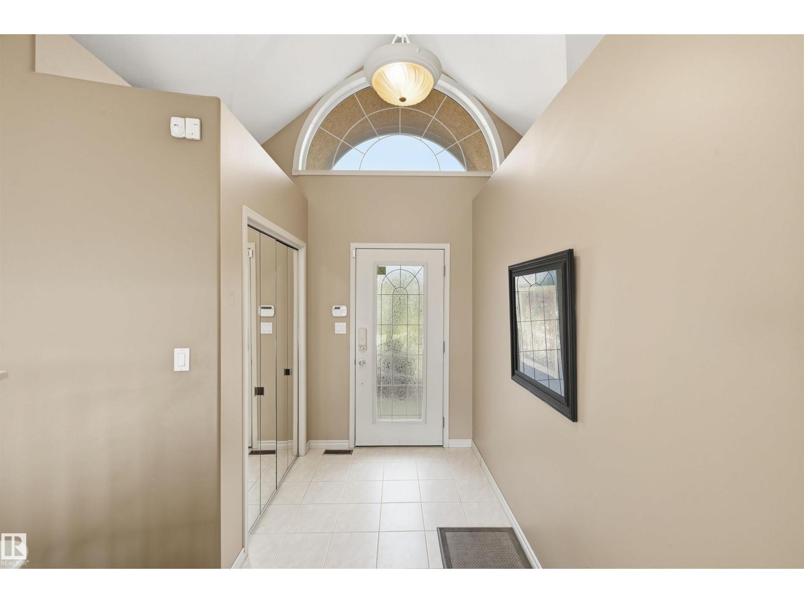 #5 11809 9B AV NW - Image 4