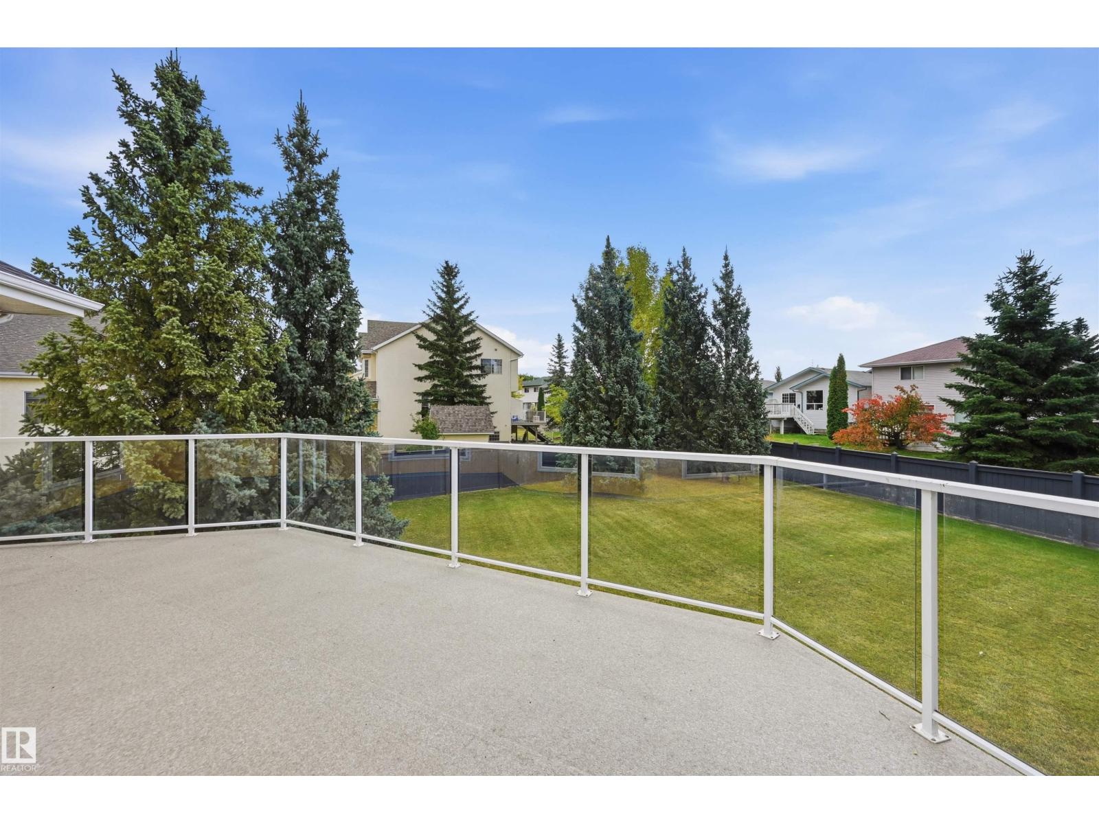 #5 11809 9B AV NW - 40