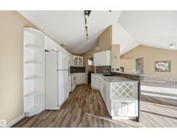 #5 11809 9b Av Nw, Edmonton, AB T6J7B6 Photo 12
