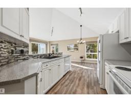 #5 11809 9b Av Nw, Edmonton, AB T6J7B6 Photo 15