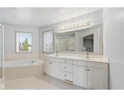 #5 11809 9b Av Nw, Edmonton, AB T6J7B6 Photo 26