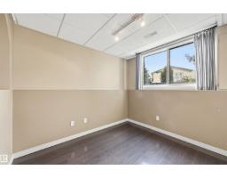 #5 11809 9b Av Nw, Edmonton, AB T6J7B6 Photo 38