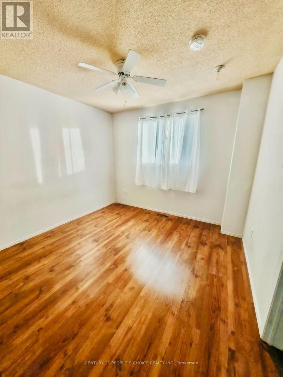 UPPER - 233 MURRAY STREET, Brampton (Brampton West) — photo 11