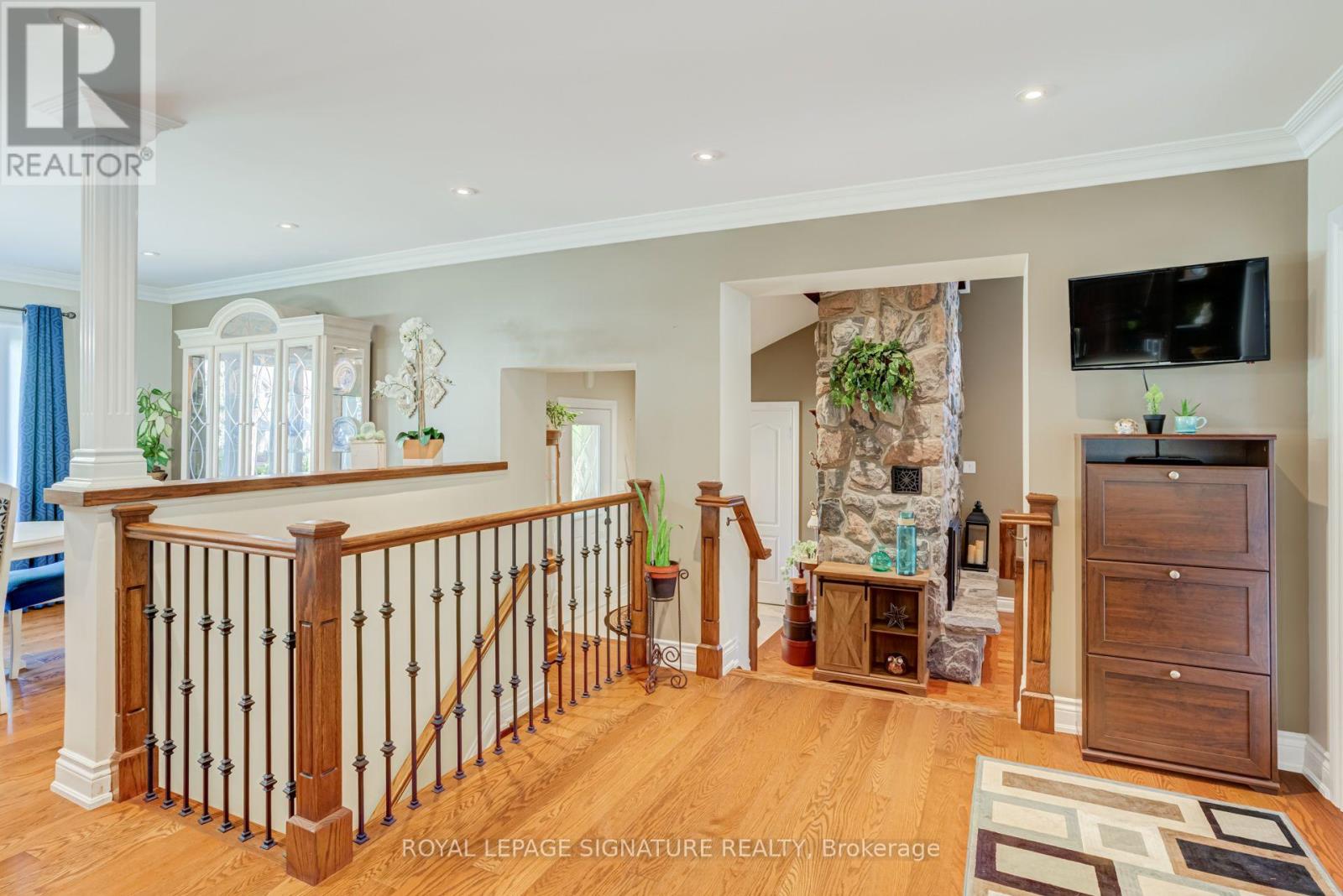 2544 SHARON CRESCENT - 11