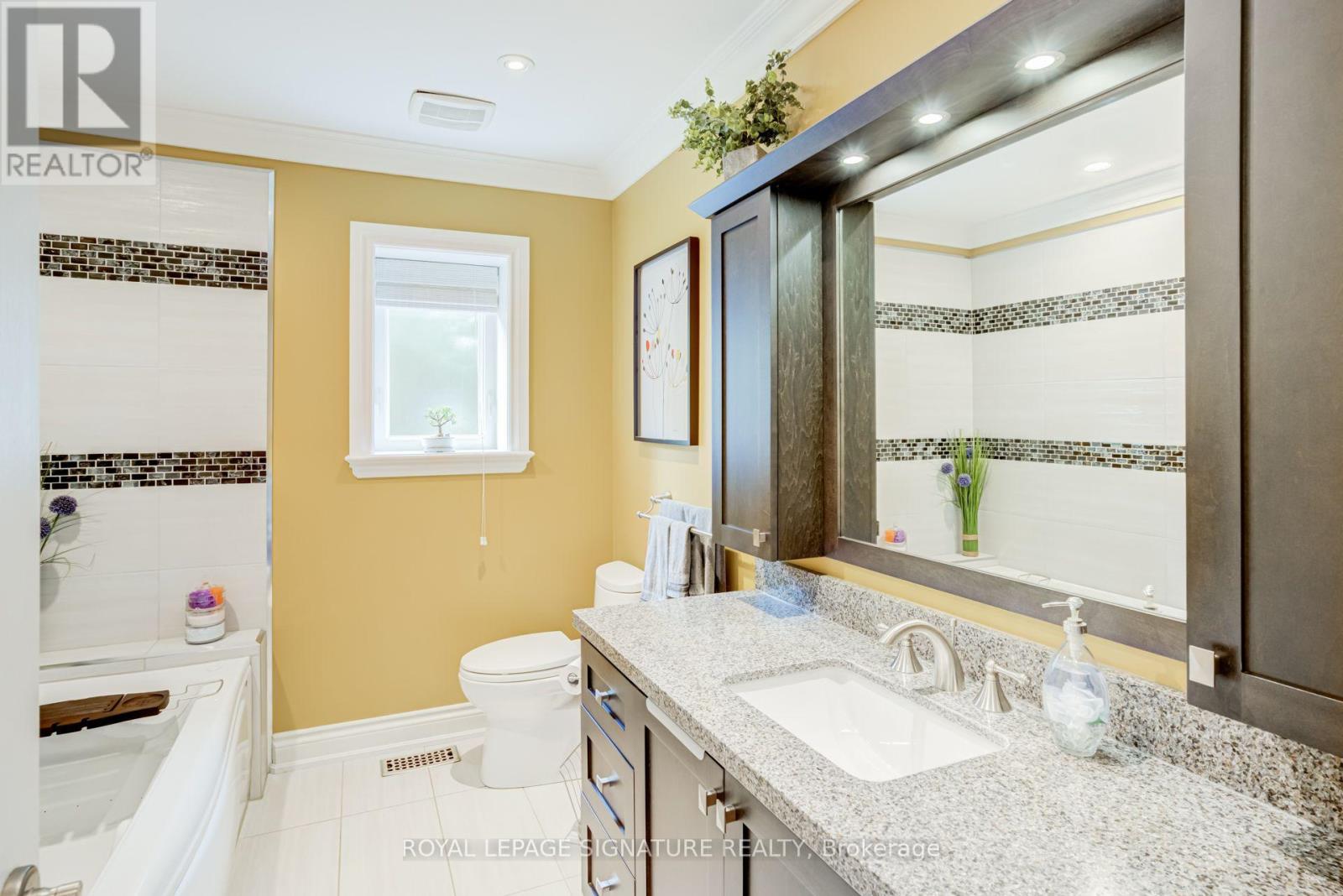 2544 Sharon Crescent, Mississauga, ON photo 8