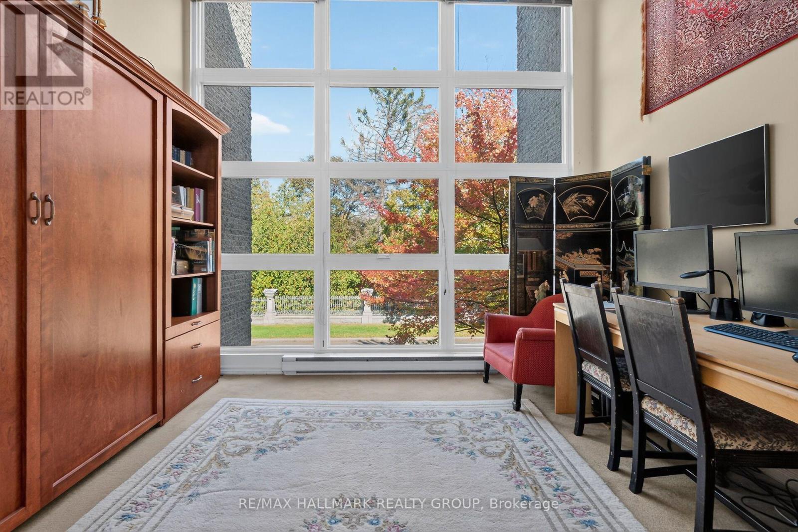 #2 121 MACKAY STREET - 25
