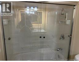 1015 Winton Crescent, Bathurst, NB E2A4G6 Photo 17
