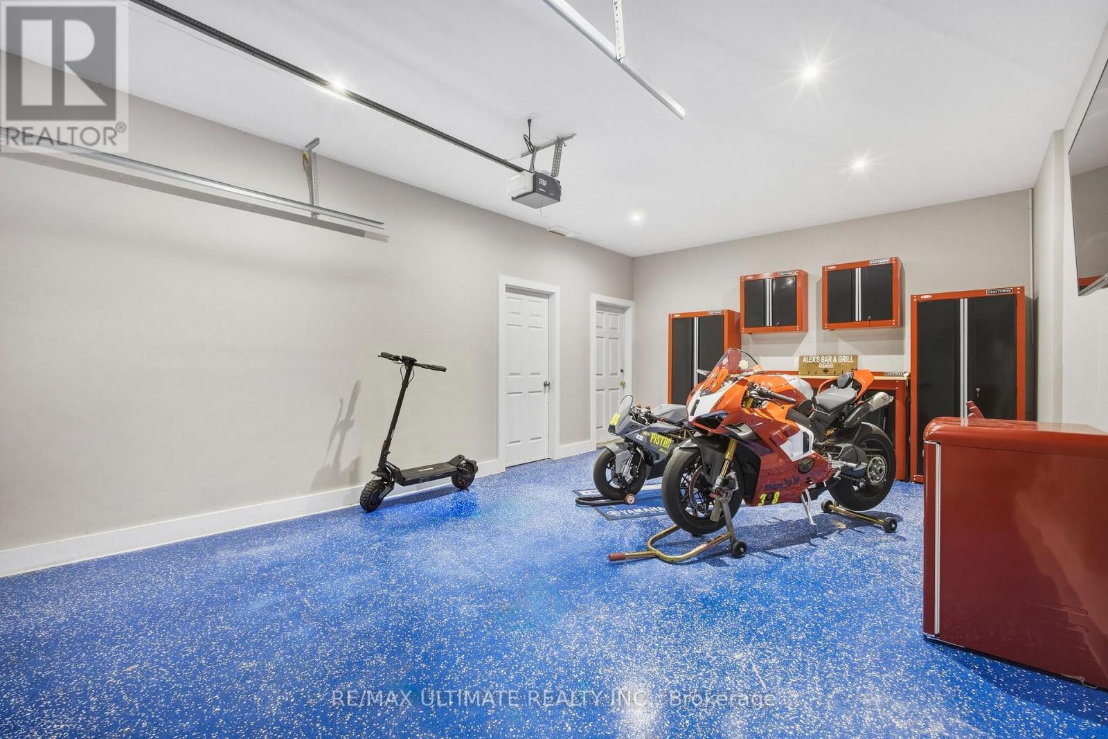 873421 5TH LINE ESTATES - Image 27