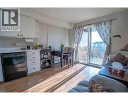 8412, 304 Mackenzie Way SW - photo 17