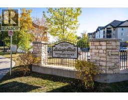 8412, 304 Mackenzie Way SW - photo 3
