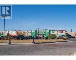 8412, 304 Mackenzie Way SW - photo 37