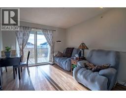 8412, 304 Mackenzie Way SW - photo 18