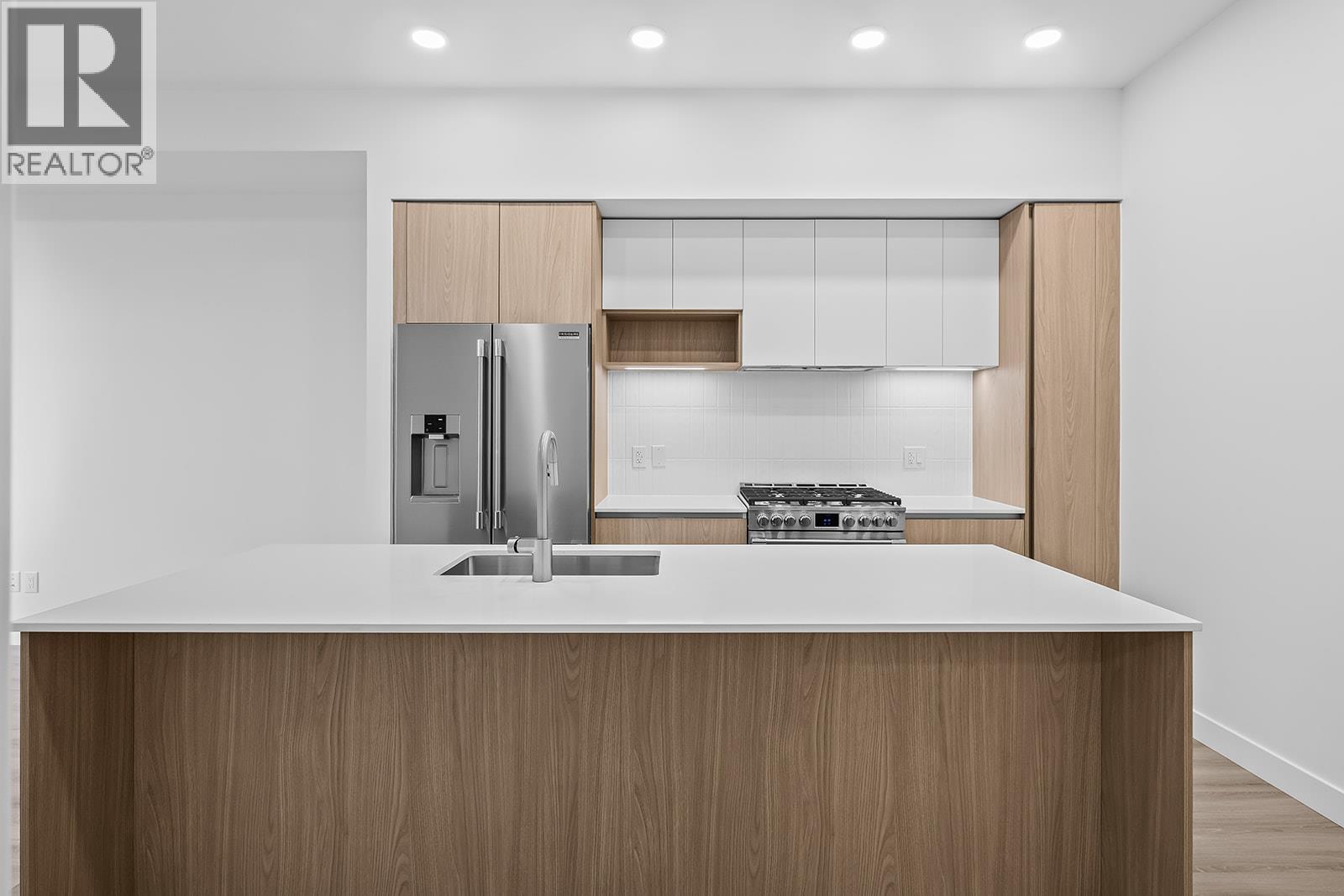 #203 2780 Olalla Road - Image 8