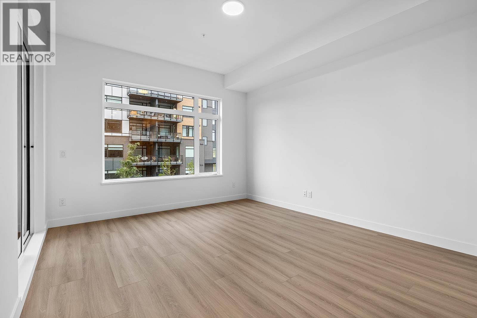#203 2780 Olalla Road - 12