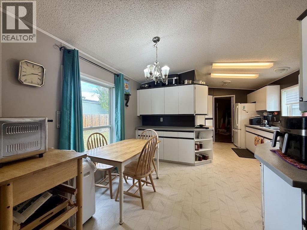 #23 8420 ALASKA ROAD - 13
