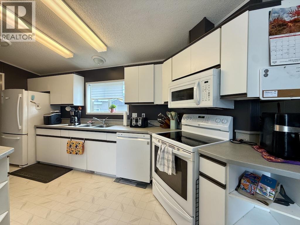 #23 8420 ALASKA ROAD - Image 8