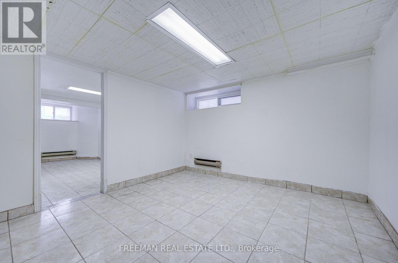 756 EUCLID AVENUE - Image 21