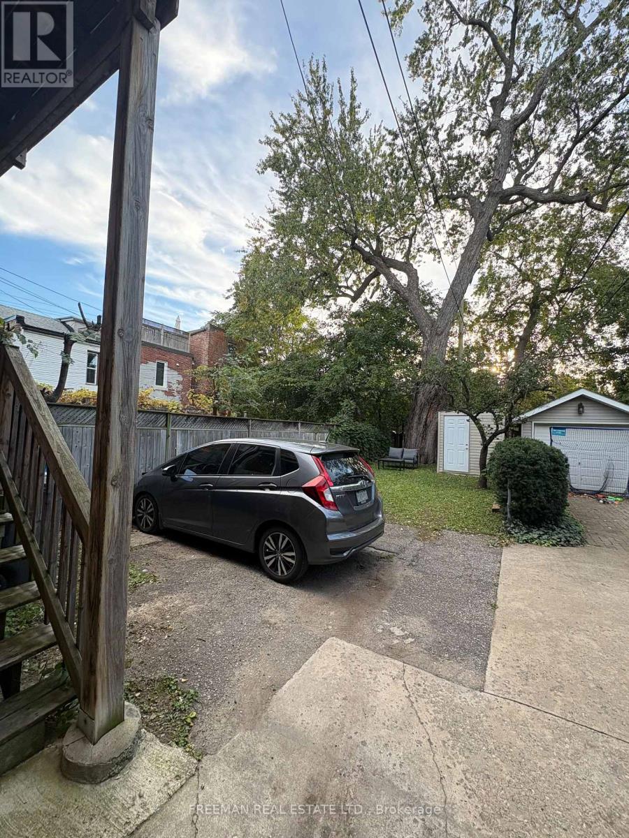 468 MARKHAM STREET - 47
