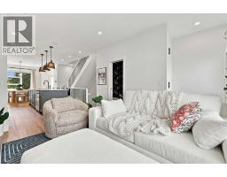 4pc Bathroom - 3209 16 Street Sw, Calgary, AB T2T1S6 Photo 14