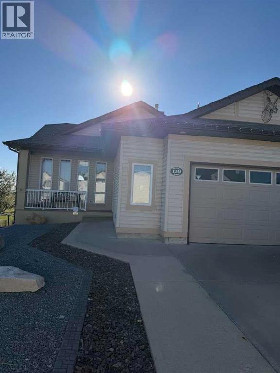 Photo of 139 Jessie Robinson Close N, Lethbridge
