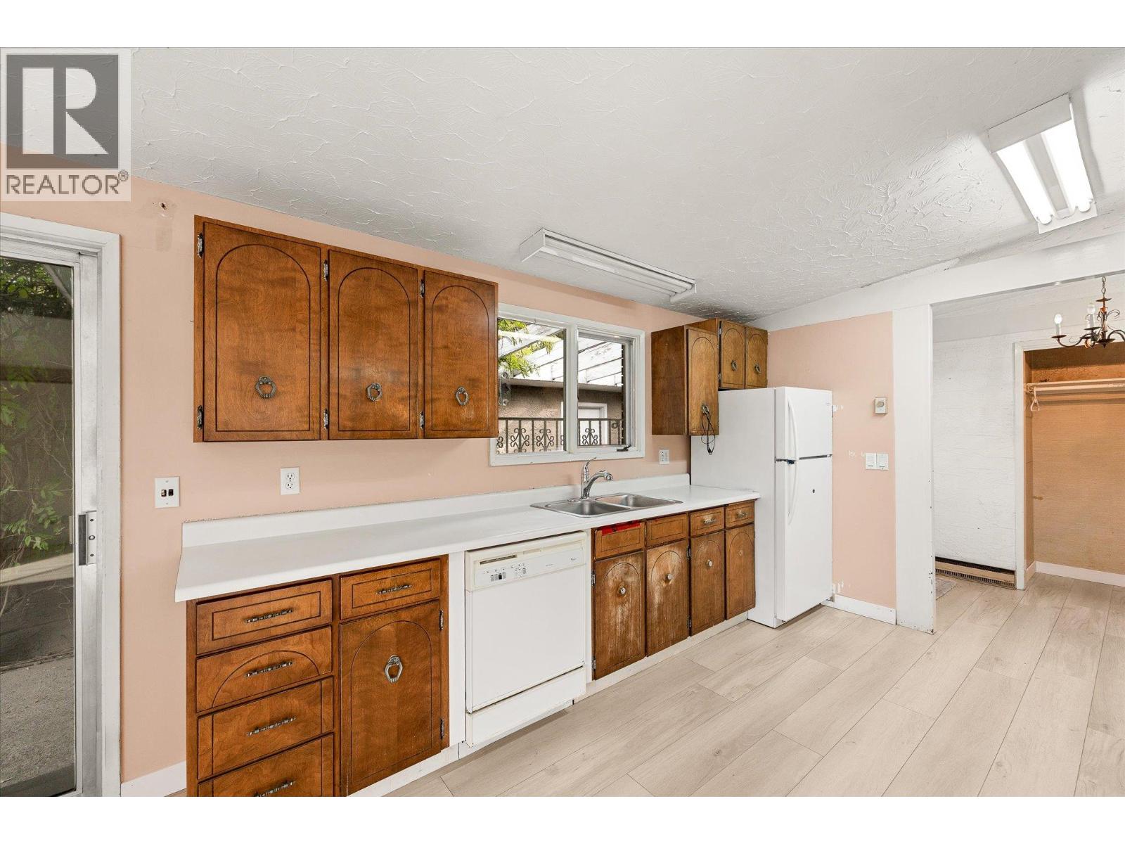 4583 Bonjou Road, Kelowna