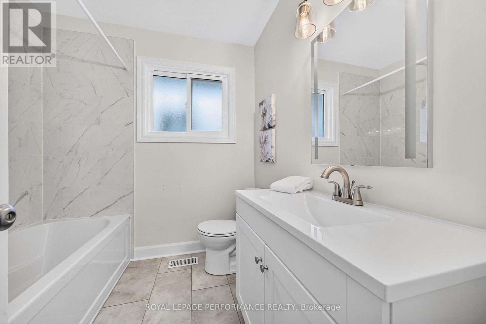 21 MILLBROOK CRESCENT - 26