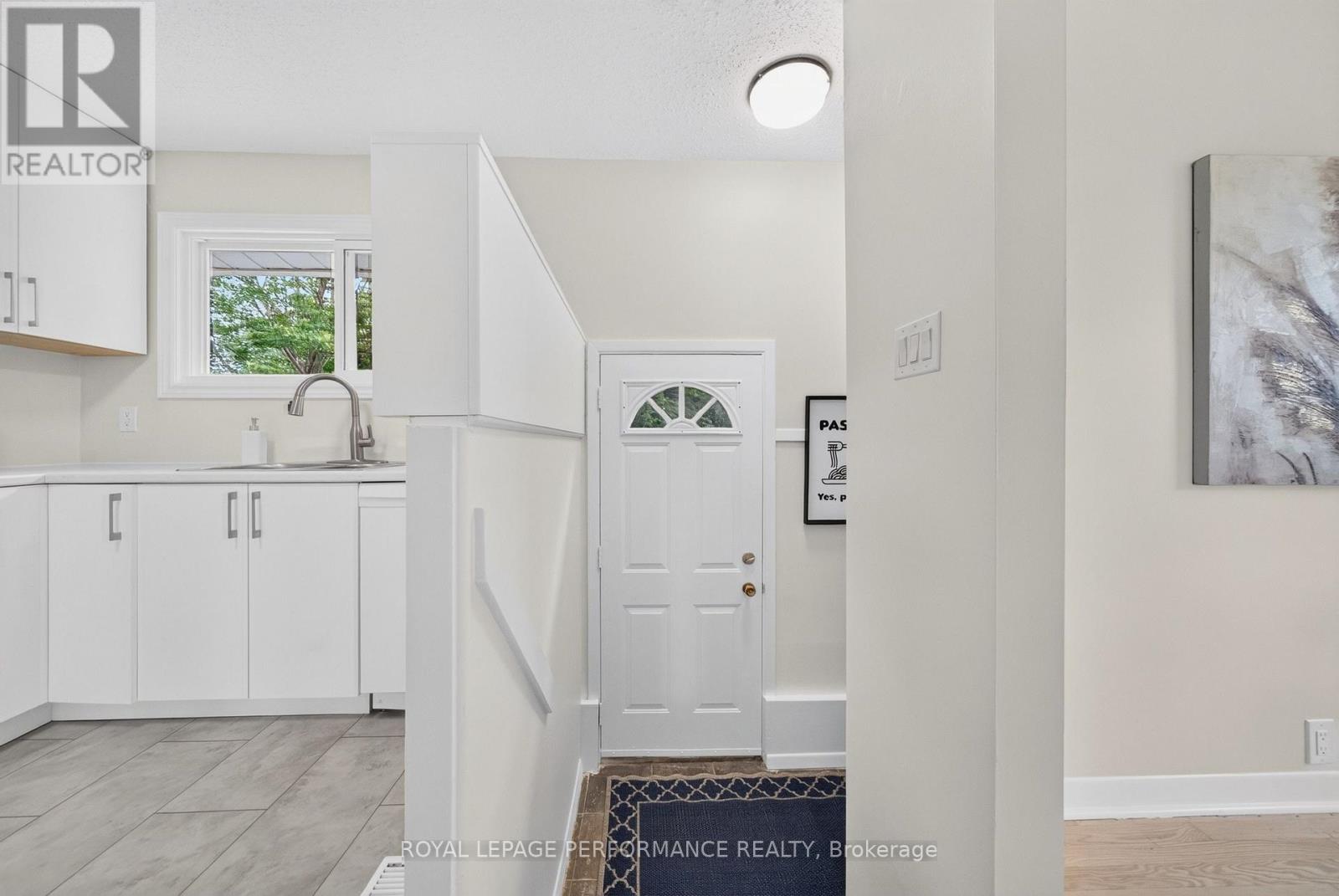 21 MILLBROOK CRESCENT - Image 28